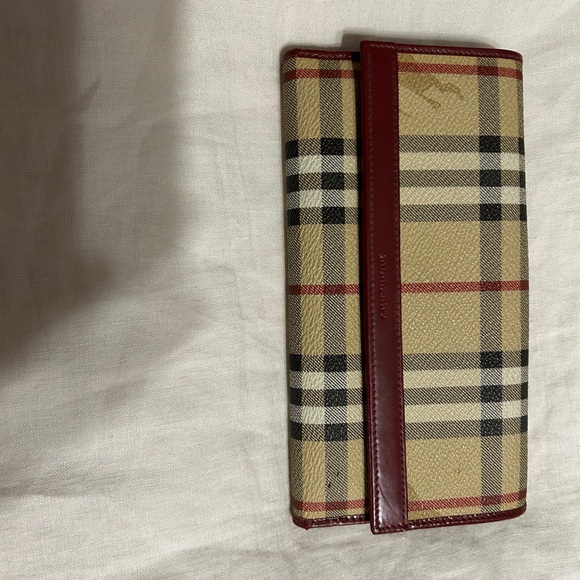 Burberry wallet - Picture 2 of 6